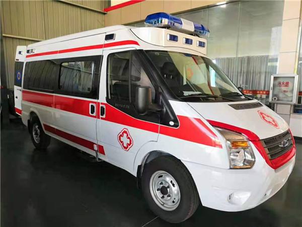 漳平市福特V362救护车